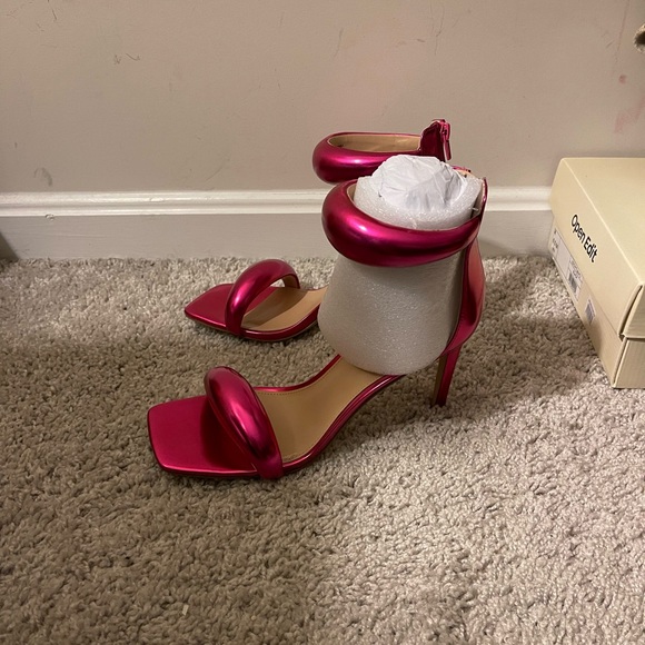 Steve Madden Partay Women's Pink High Heel Sandals - Picture 4 of 6